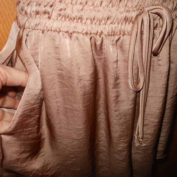 NWT!!! Bucket List Silky Cinnamon Shorts w/Inner Shorts - Picture 2 of 8